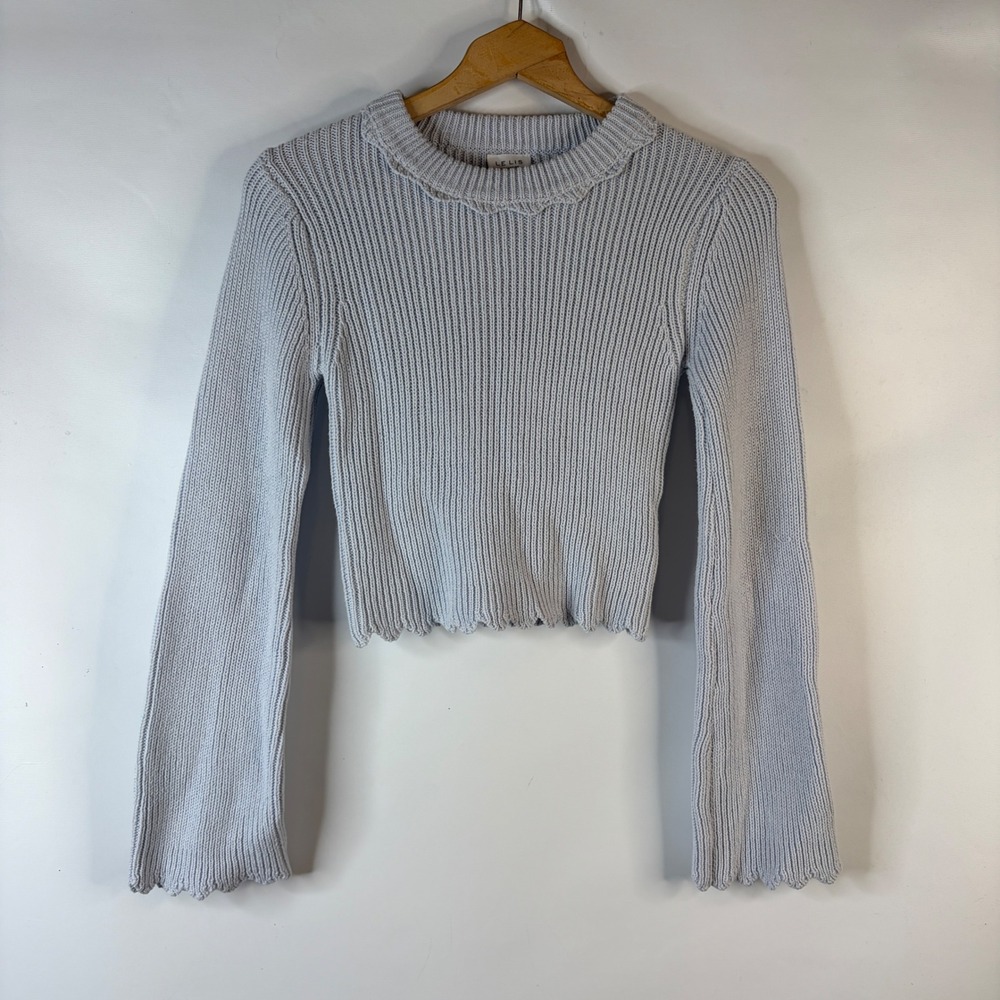 Le Lis Ribbed Crop Sweater Womens Small Light Blue Scalloped Neck Long Sleeve - Picture 1 of 7